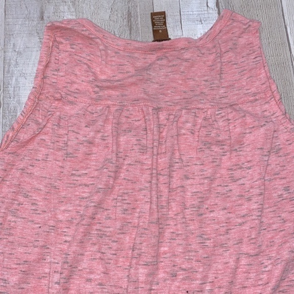 Bit & Bridle pink sleeveless top size small - Picture 6 of 7